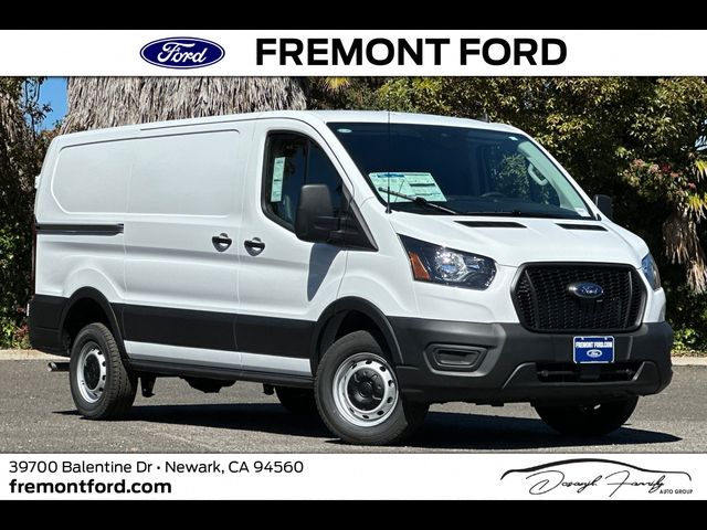 2025 Ford Transit Base