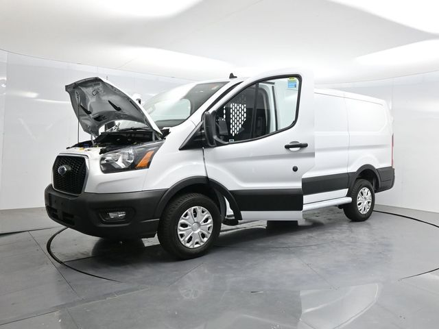 2025 Ford Transit Base