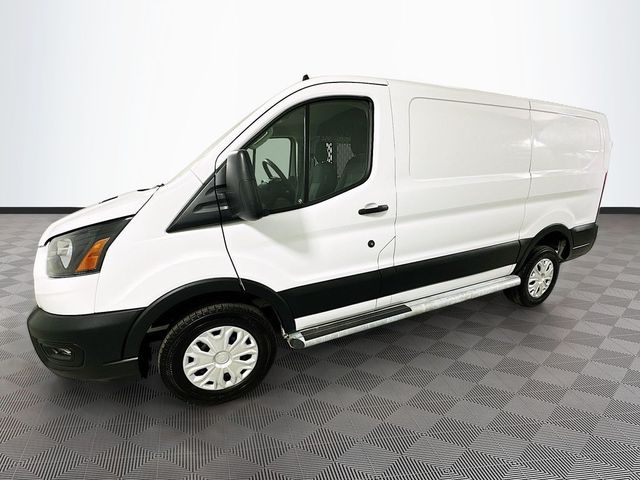 2025 Ford Transit Base