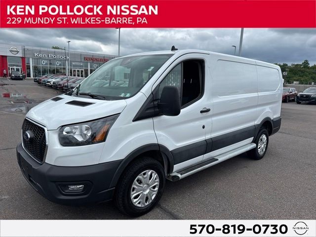2025 Ford Transit Base