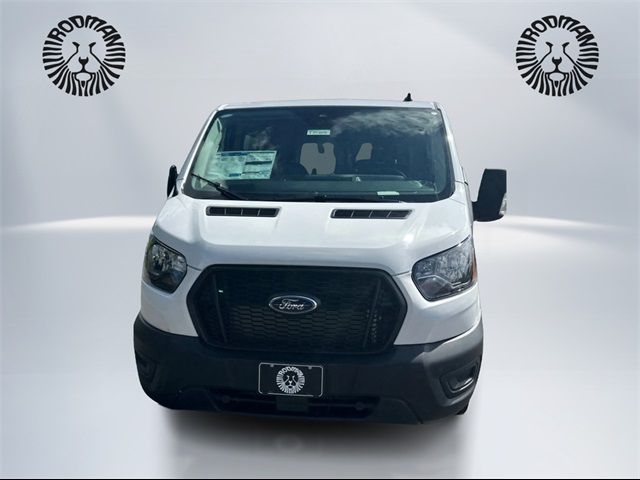 2025 Ford Transit Base