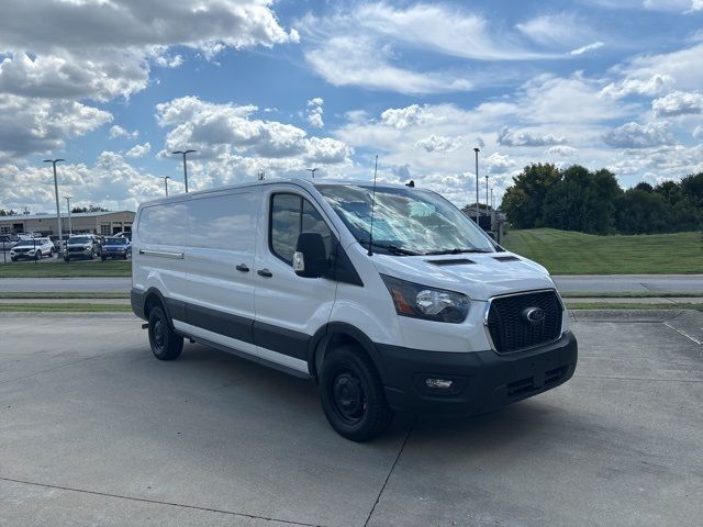 2025 Ford Transit Base