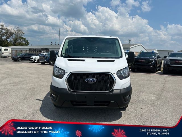 2025 Ford Transit Base