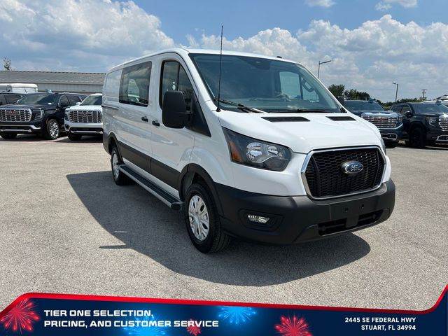 2025 Ford Transit Base
