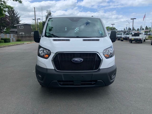 2025 Ford Transit Base