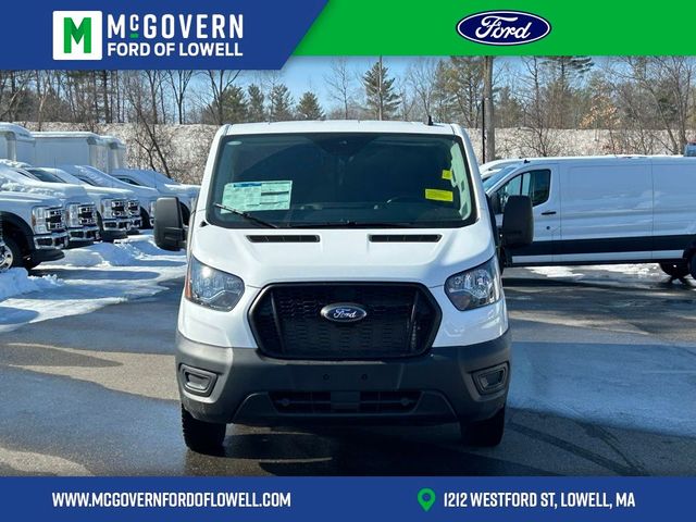 2025 Ford Transit Base