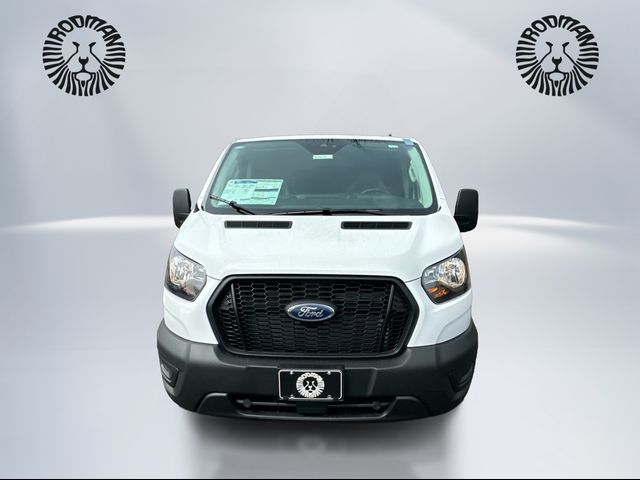 2025 Ford Transit Base