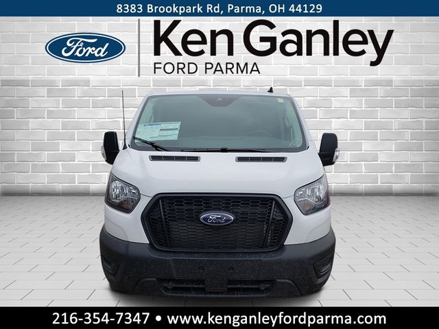 2025 Ford Transit Base