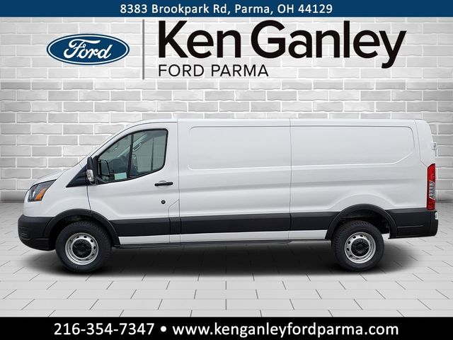 2025 Ford Transit Base