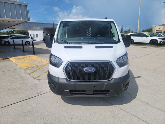 2025 Ford Transit Base