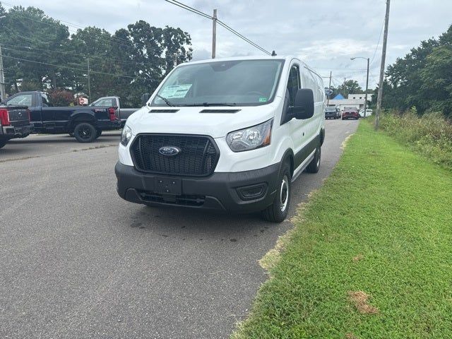 2025 Ford Transit Base