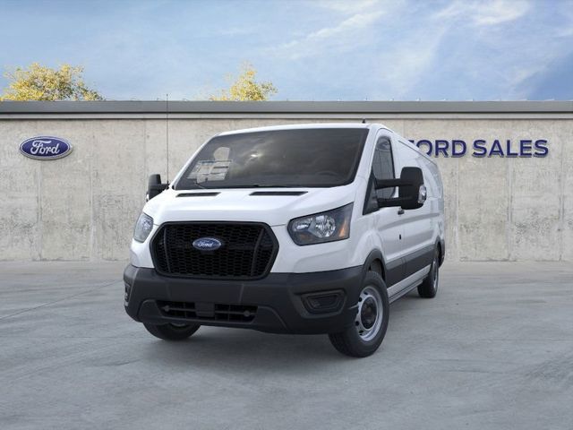 2025 Ford Transit Base