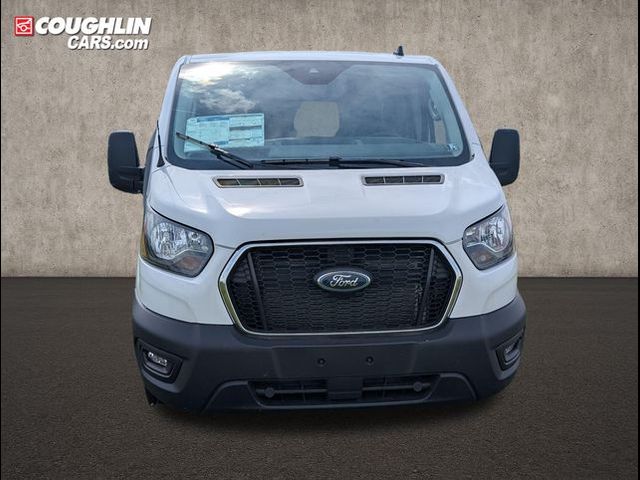 2025 Ford Transit Base