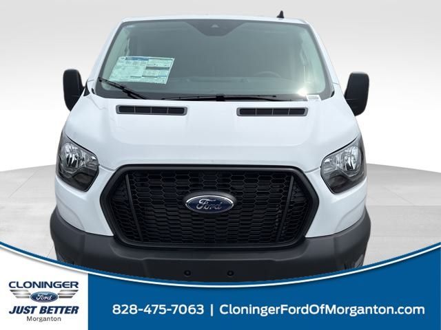 2025 Ford Transit Base