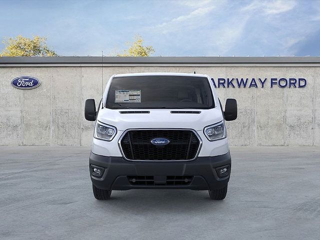 2025 Ford Transit Base