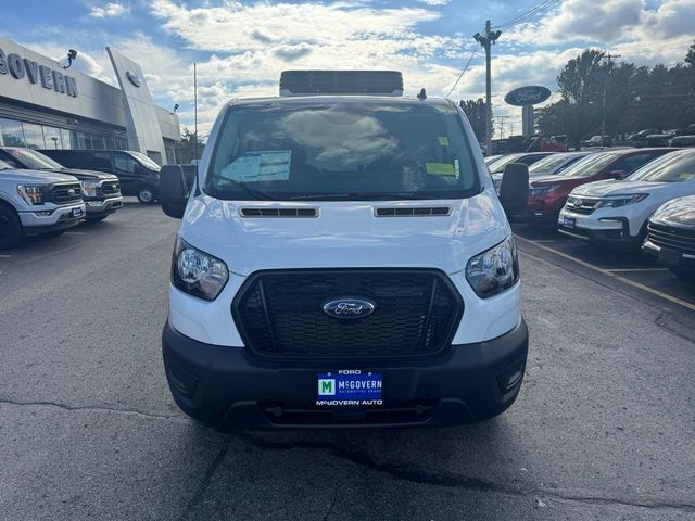 2025 Ford Transit Base