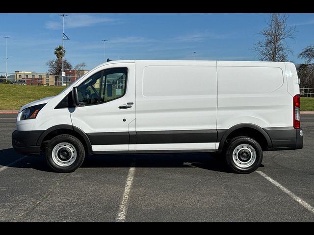 2025 Ford Transit Base