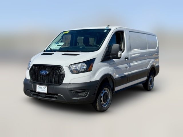 2025 Ford Transit Base