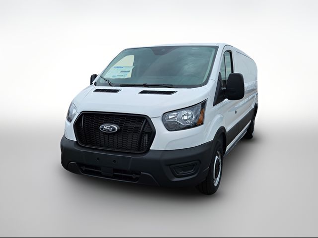 2025 Ford Transit Base