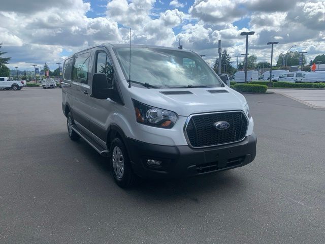2025 Ford Transit Base