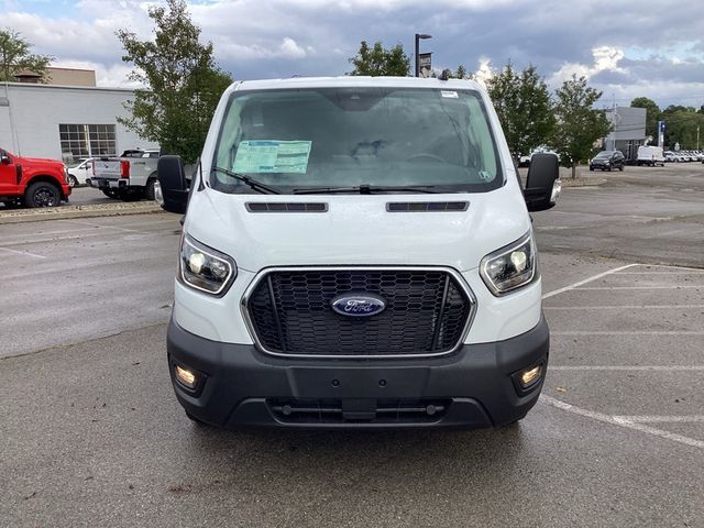 2025 Ford Transit Base
