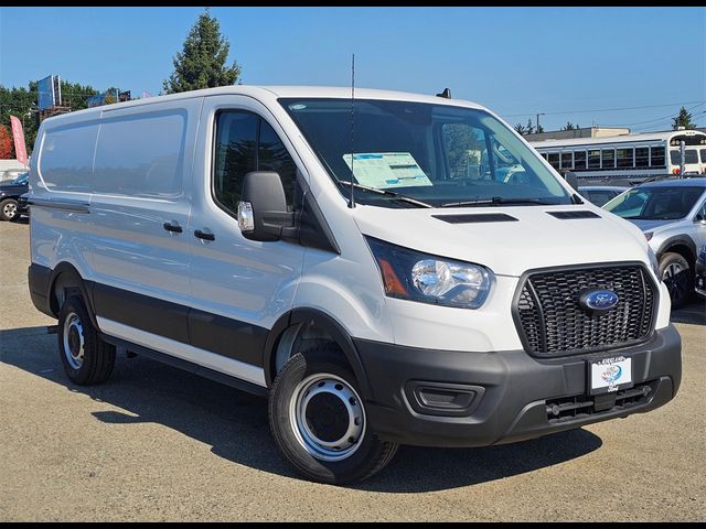 2025 Ford Transit Base