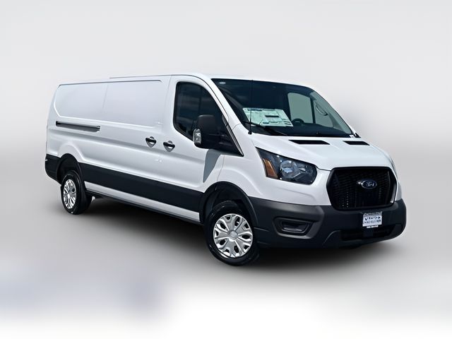 2025 Ford Transit Base