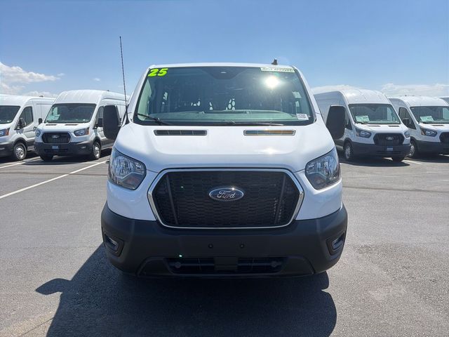 2025 Ford Transit Base