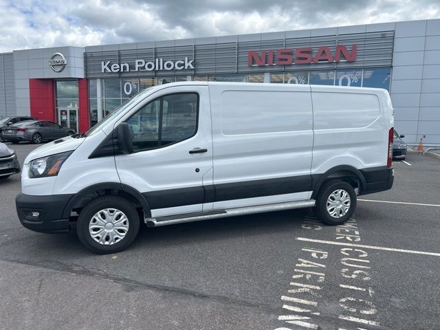 2025 Ford Transit Base