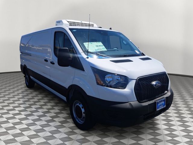 2025 Ford Transit Base