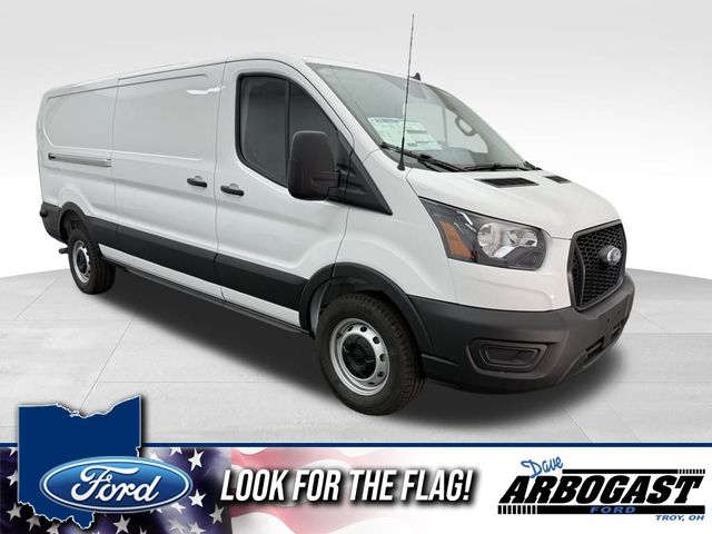2025 Ford Transit Base