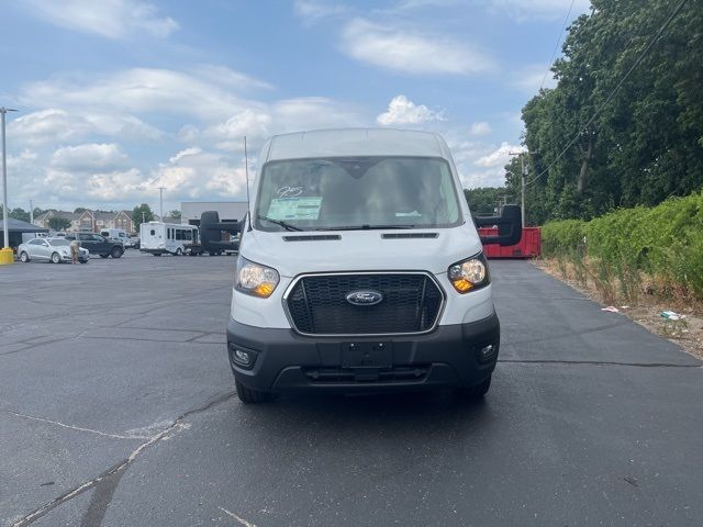 2025 Ford Transit Base