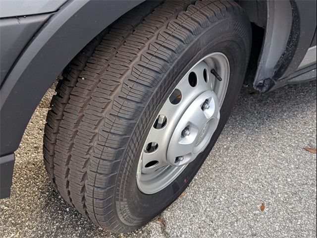 2025 Ford Transit Base