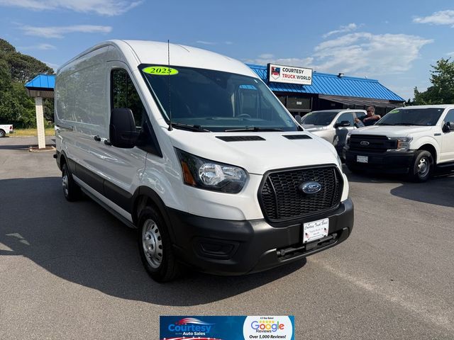 2025 Ford Transit Base