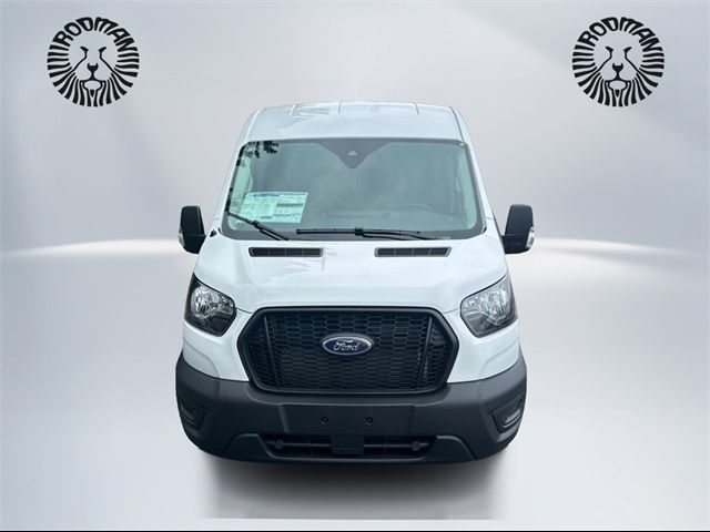 2025 Ford Transit Base