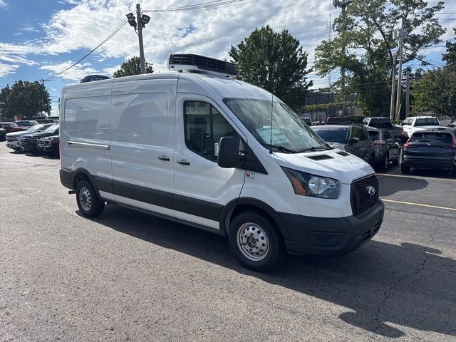 2025 Ford Transit Base