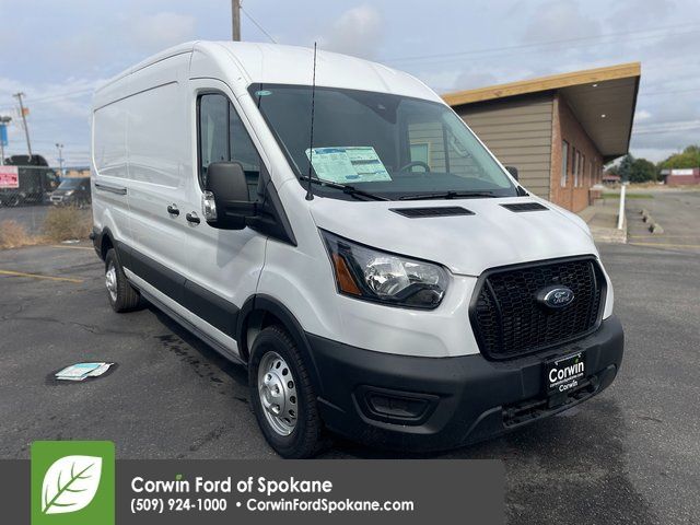 2025 Ford Transit Base