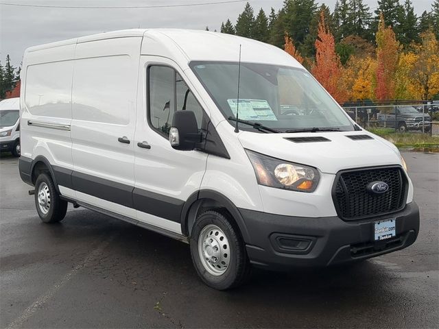 2025 Ford Transit Base