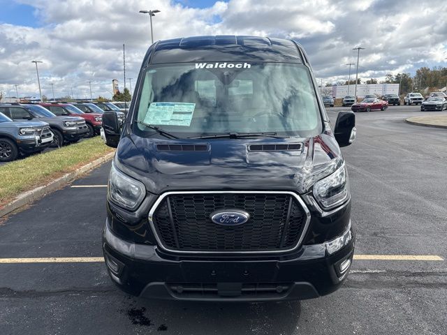 2025 Ford Transit Base