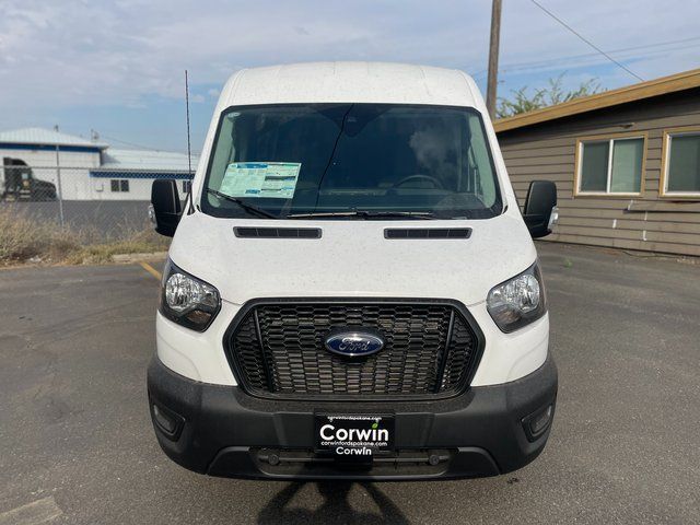 2025 Ford Transit Base