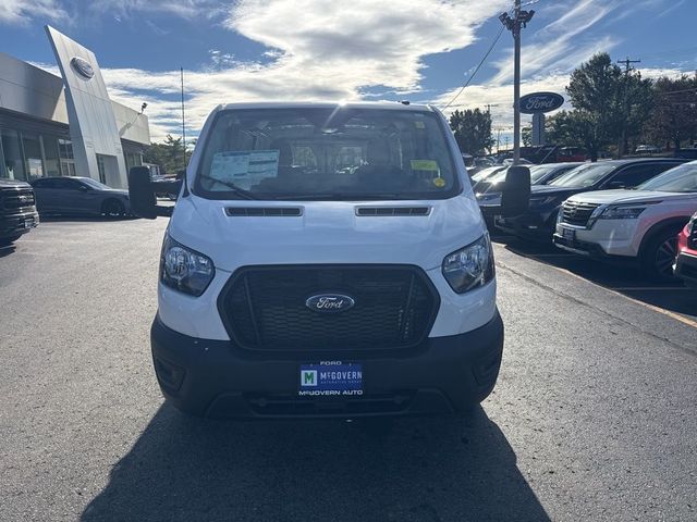 2025 Ford Transit Base