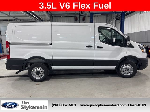 2025 Ford Transit Base