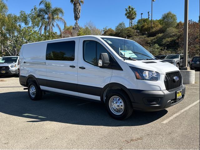 2025 Ford Transit Base