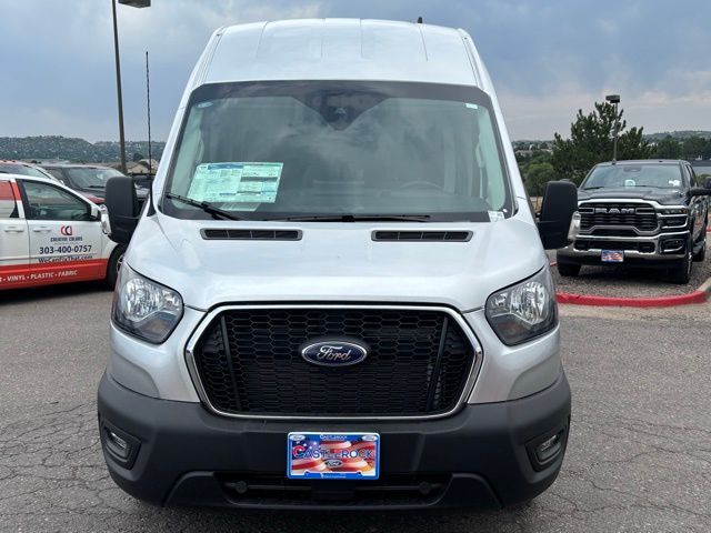 2025 Ford Transit Base