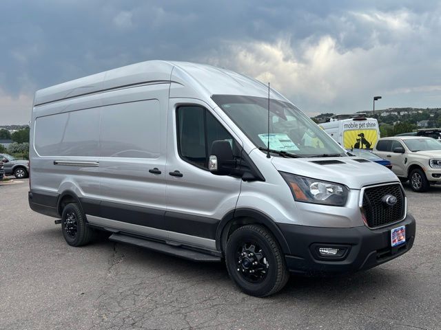 2025 Ford Transit Base
