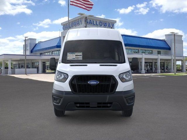 2025 Ford Transit Base