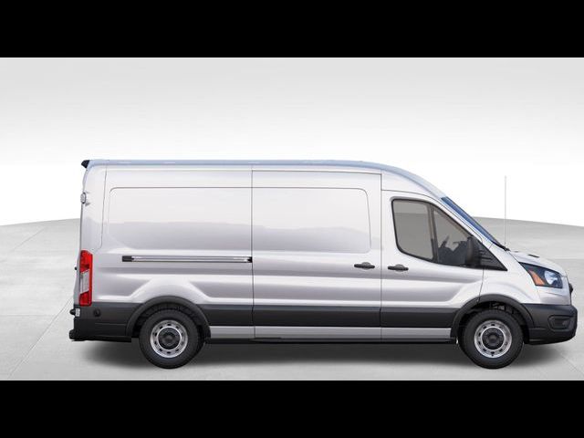 2025 Ford Transit Base
