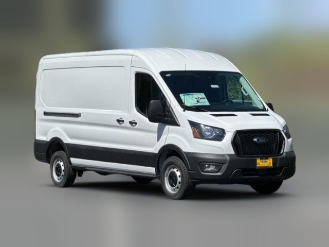 2025 Ford Transit Base