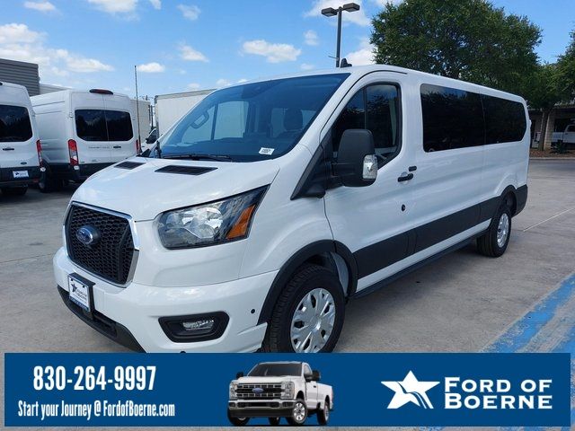 2025 Ford Transit XLT