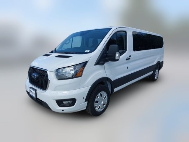 2025 Ford Transit XLT